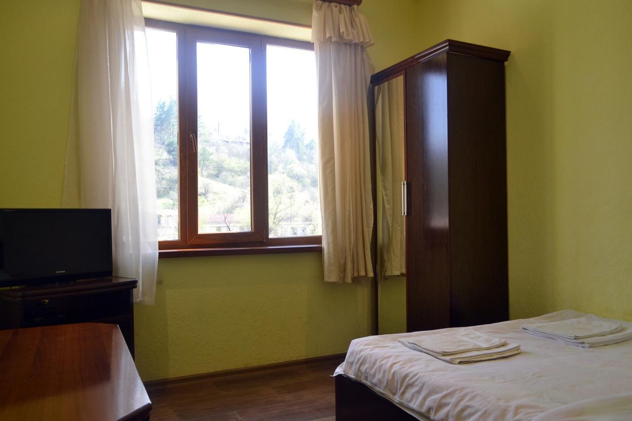Hotel Nirvana Dilijan Exterior foto